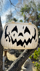 Hand Crafted : happy Scarface Pumpkin Handbag pearlescent white and black velvet