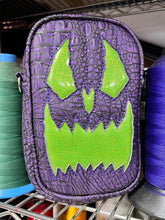 Load image into Gallery viewer, Handcrafted: Side Bag Metalic purple croc and glitter green